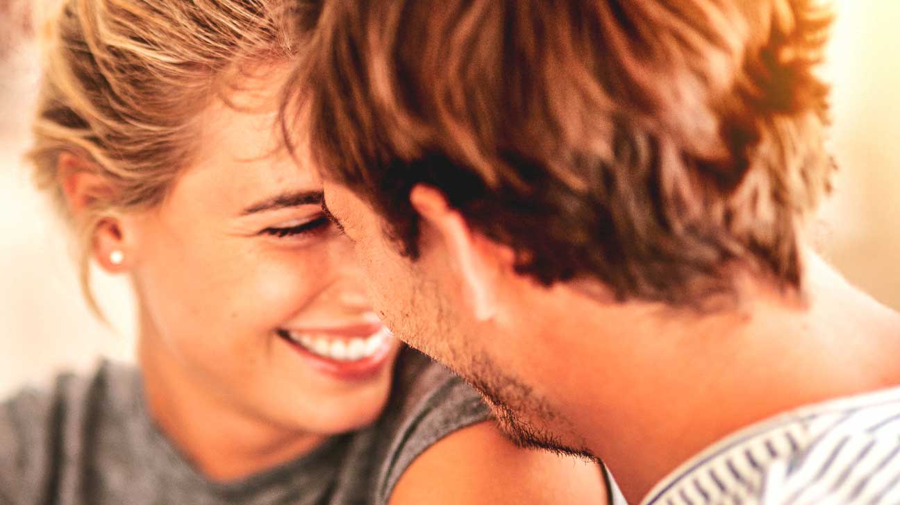 Learn to Use Sexual Intimacy to Connect with Aural Energy
