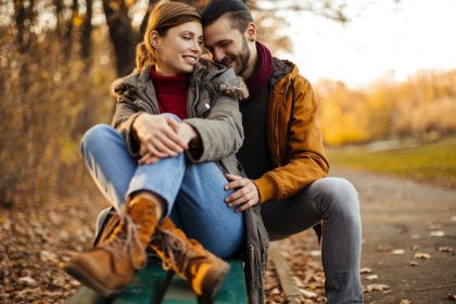When to Be in a Relationship